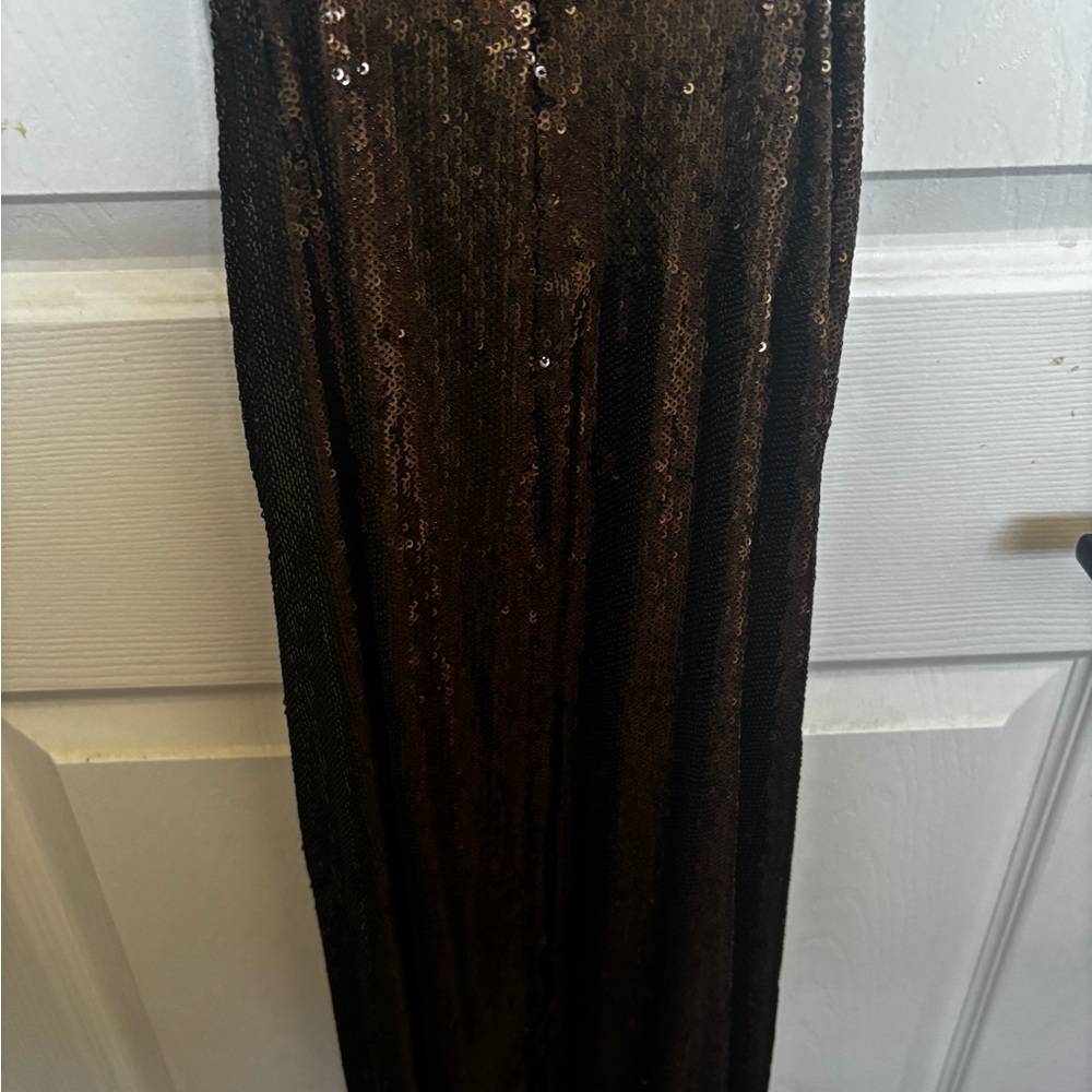 Halston Chloe Sequin Gown - Picture 14 of 14